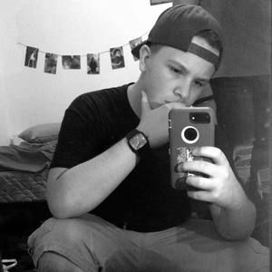 Meet your Posher, Zachary